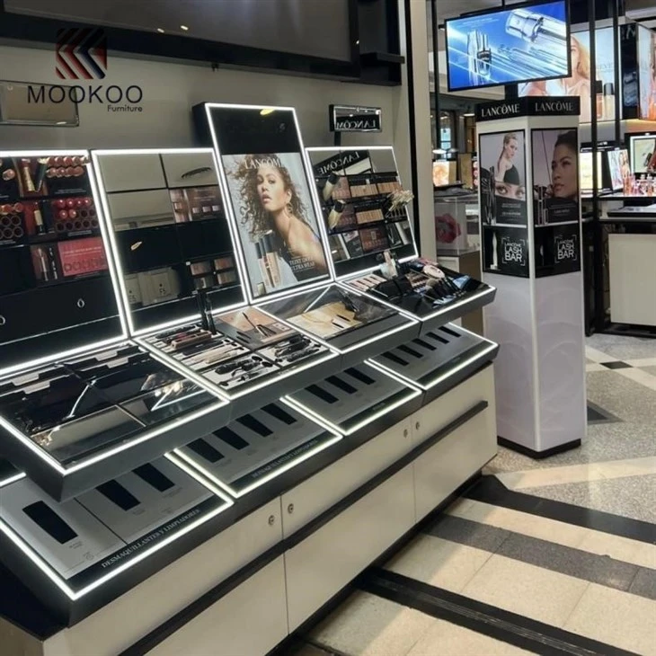 Cosmetic Display Shelf high quality