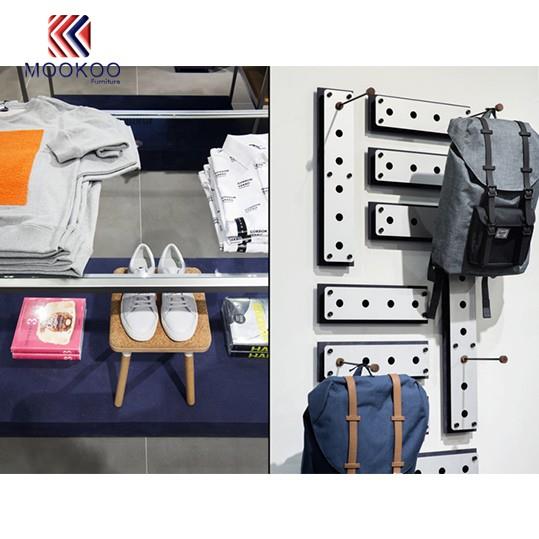 Portable Clothes Display