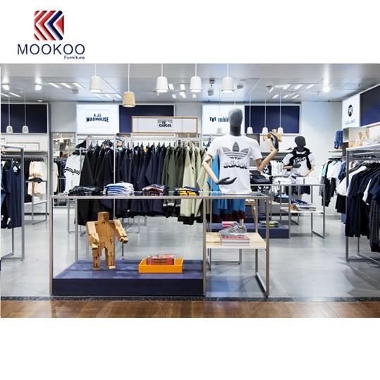 Portable Clothes Display